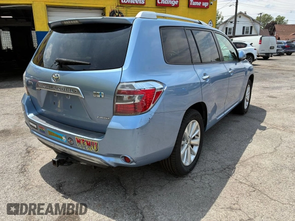 2008 Toyota Highlander Limited z VIN JTEEW44A282025881, wystawiony jako Copart lot #60884735 z przebiegiem 199 855 mil mil oraz Czysty tytuł • Clean title. Historia ofert i sprzedaży dostępna na DreamBid. Obrazek 4.