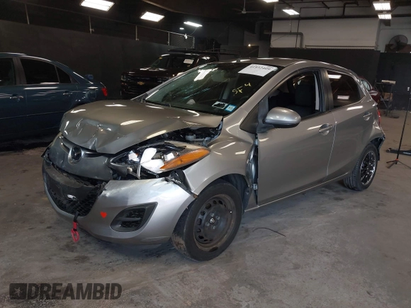 2012 Mazda 2 Sport with VIN JM1DE1KY7C0150803, listed as a IAAI auction lot 41932409 with 89,474 mi miles. Bid and sale history available at carsss.com. Image 17.