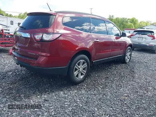 2015 Chevrolet Traverse LT z VIN 1GNKVHKD9FJ373749, wystawiony jako IAAI lot #42291335 z przebiegiem 136 558 mil mil oraz . Historia ofert i sprzedaży dostępna na DreamBid. Obrazek 4.