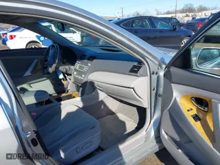 2007 Toyota Camry CE with VIN JTNBE46K373018216, listed as a IAAI auction lot 41737743 with 125,247 mi miles. Bid and sale history available at carsss.com. Image 5.