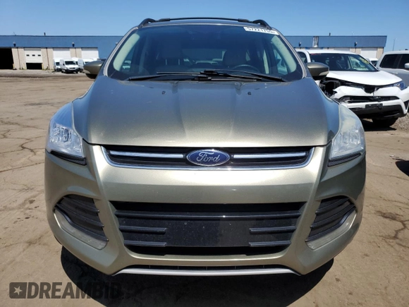 2013 Ford Escape SEL z VIN 1FMCU9H93DUD67848, wystawiony jako Copart lot #57221755 z przebiegiem 129 671 mil mil oraz Czysty tytuł • Clean title. Historia ofert i sprzedaży dostępna na DreamBid. Obrazek 5.