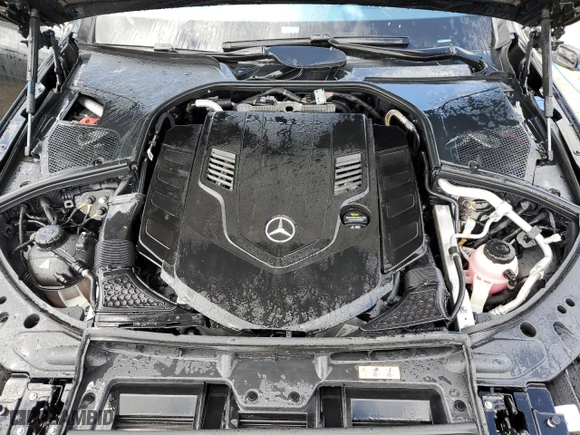 2024 Mercedes-Benz S-Class Maybach S 580 with VIN W1K6X7GB3RA256121, listed as a Copart auction lot 71290104 with 6,016 mi miles and Non Repairable. Bid and sale history available at carsss.com. Image 12.
