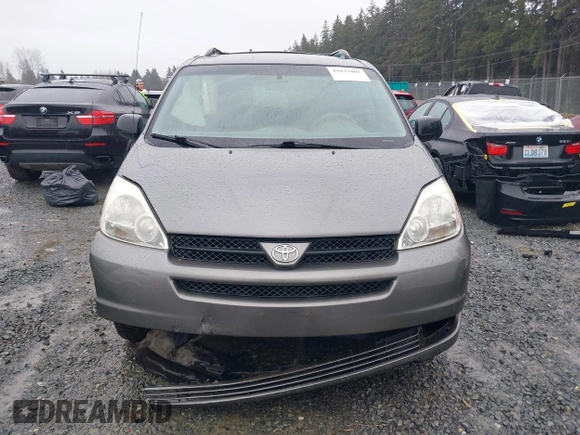 2005 Toyota Sienna LE with VIN 5TDBA23C55S048993, listed as a IAAI auction lot 41637805 with 157,959 mi miles. Bid and sale history available at carsss.com. Image 12.