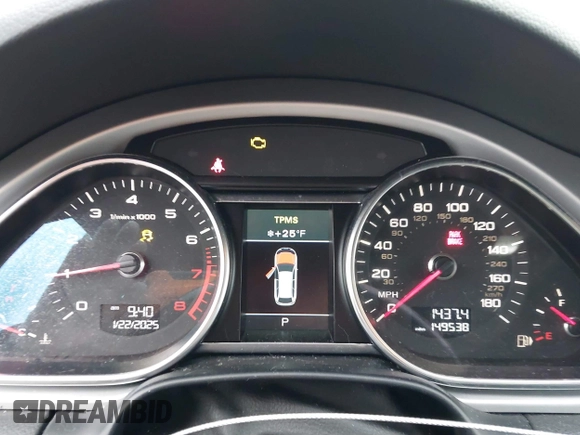 2012 Audi Q7 3.0T S line Prestige with VIN WA1DGBFEXCD007833, listed as a IAAI auction lot 41095179 with 149,538 mi miles. Bid and sale history available at carsss.com. Image 7.