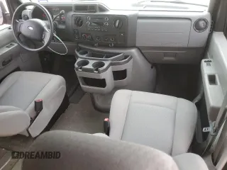 2013 Ford Econoline Passenger XL с VIN 1FBSS3BLXDDA73441, выставлен на аукционе Copart как лот 41402315 с пробегом 116 086 миль миль и Списание • Salvage title. История ставок и продаж доступна на DreamBid. Изображение 8.