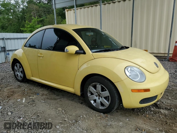2007 Volkswagen Beetle with VIN 3VWPW31C67M519257, listed as a Copart auction lot 56223435 with 126,034 mi miles and Clean Title. Bid and sale history available at DreamBid. Image 4.
