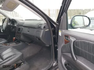 2001 Mercedes-Benz M-Class with VIN 4JGAB54E21A252034, listed as a IAAI auction lot 41573177 with 168,672 mi miles. Bid and sale history available at carsss.com. Image 5.