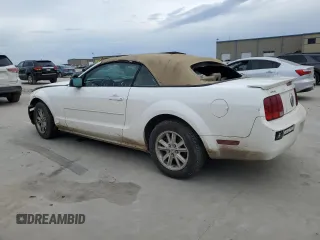 2008 Ford Mustang Deluxe with VIN 1ZVHT84N885204930, listed as a Copart auction lot 89170365 with Not Provided miles and Clean Title. Bid and sale history available at carsss.com. Image 2.