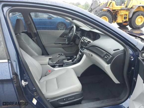 2015 Honda Accord Sedan EX-L with VIN 1HGCR2F86FA234949, listed as a IAAI auction lot 41986084 with 184,356 mi miles. Bid and sale history available at carsss.com. Image 5.