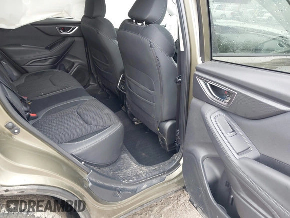 2024 Subaru Forester Premium z VIN JF2SKADC2RH503185, wystawiony jako IAAI lot #42178360 z przebiegiem 23 250 mil mil oraz . Historia ofert i sprzedaży dostępna na DreamBid. Obrazek 8.