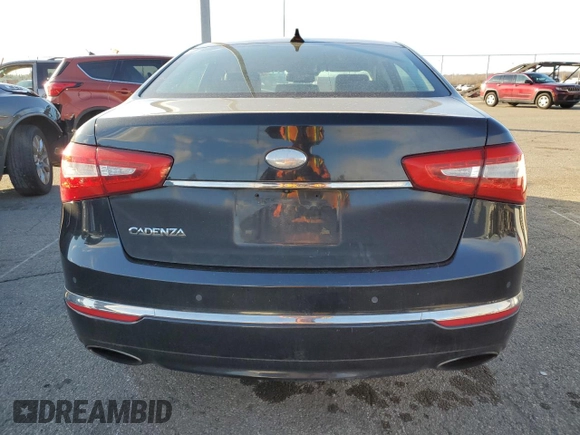 2014 Kia Cadenza Premium with VIN KNALN4D74E5145708, listed as a Copart auction lot 83370854 with 246,354 mi miles and Clean Title. Bid and sale history available at carsss.com. Image 6.