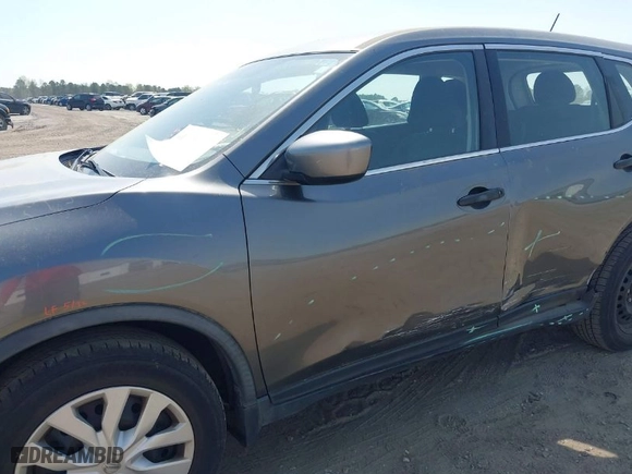 2016 Nissan Rogue S with VIN JN8AT2MT1GW022483, listed as a IAAI auction lot 41899096 with 100,056 mi miles. Bid and sale history available at carsss.com. Image 17.