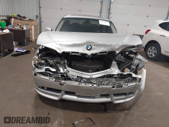 2004 BMW 7 Series 745Li with VIN WBAGN63594DS55672, listed as a IAAI auction lot 42133834 with 119,912 mi miles and . Bid and sale history available at carsss.com. Image 6.