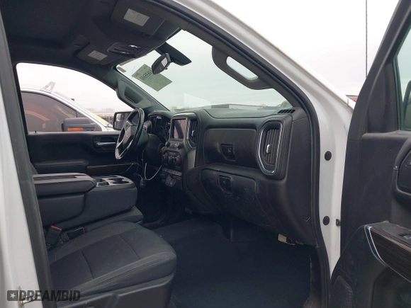 2019 Chevrolet Silverado 1500 LT with VIN 1GCPWCED8KZ216803, listed as a IAAI auction lot 41635101 with 180,558 mi miles. Bid and sale history available at carsss.com. Image 5.