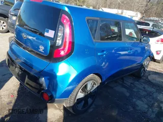 2016 Kia Soul + z VIN KNDJP3A59G7329986, wystawiony jako IAAI lot #41356623 z przebiegiem 95 690 mil mil oraz . Historia ofert i sprzedaży dostępna na DreamBid. Obrazek 4.