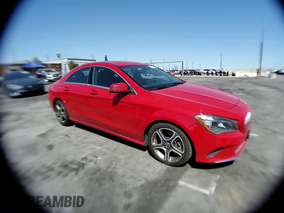 2019 Mercedes-Benz CLA 250 z VIN WDDSJ4EB7KN725677, wystawiony jako Copart lot #52457985 z przebiegiem 62 553 mil mil oraz Szkoda całkowita • Salvage title. Historia ofert i sprzedaży dostępna na DreamBid. Obrazek 11.