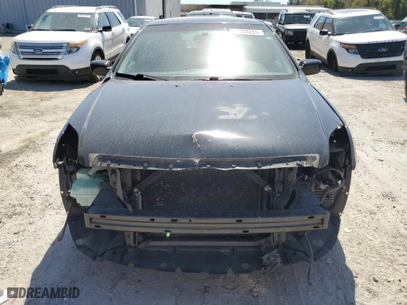 2010 Mercury Milan Premier with VIN 3MEHM0CG1AR604558, listed as a Copart auction lot 48333285 with 84,919 mi miles and Salvage Title. Bid and sale history available at carsss.com. Image 5.