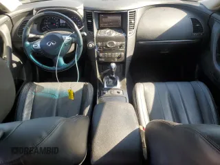 2017 Infiniti QX70 with VIN JN8CS1MU5HM143836, listed as a Copart auction lot 54615055 with 73,395 mi miles and Salvage title. Bid and sale history available at DreamBid. Image 8.