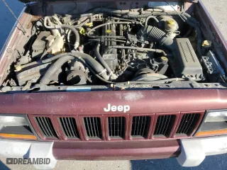 2000 Jeep Cherokee Police with VIN 1J4FF48S7YL196285, listed as a Copart auction lot 88966205 with 248,256 mi miles and Clean Title. Bid and sale history available at carsss.com. Image 12.