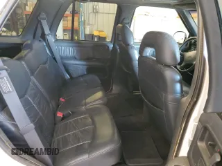 1997 GMC Jimmy SLS z VIN 1GKDT13W8V2548861, wystawiony jako Copart lot #55925445 z przebiegiem 135 549 mil mil oraz Szkody całkowita. Historia ofert i sprzedaży dostępna na DreamBid. Obrazek 11.