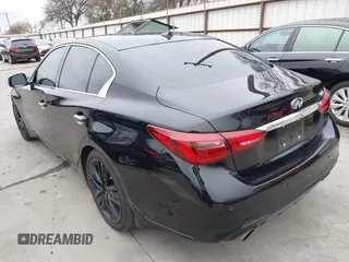 2022 Infiniti Q50 Luxe z VIN JN1EV7BPXNM311027, wystawiony jako IAAI lot #41424742 z przebiegiem 40 054 mil mil oraz . Historia ofert i sprzedaży dostępna na DreamBid. Obrazek 3.