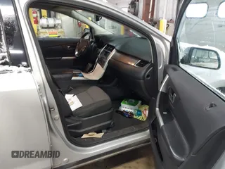 2013 Ford Edge SEL with VIN 2FMDK3JC4DBC69821, listed as a IAAI auction lot 41345936 with 194,886 mi miles. Bid and sale history available at carsss.com. Image 5.