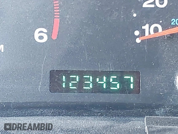 2005 Jeep Wrangler Sport with VIN 1J4FA49S65P342497, listed as a IAAI auction lot 41674606 with 123,457 mi miles. Bid and sale history available at carsss.com. Image 15.