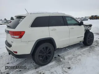 2012 Jeep Grand Cherokee Laredo with VIN 1C4RJFAT4CC335104, listed as a Copart auction lot 45306185 with 120,086 mi miles and Salvage Title. Bid and sale history available at carsss.com. Image 3.