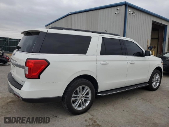 2022 Ford Expedition Max XLT with VIN 1FMJK1JT2NEA45380, listed as a Copart auction lot 49838105 with 46,757 mi miles and Salvage Title. Bid and sale history available at DreamBid. Image 3.
