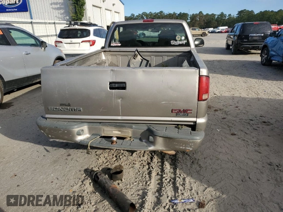 1998 GMC Sonoma z VIN 1GTCS1444WK508883, wystawiony jako Copart lot #76282634 z przebiegiem 87 110 mil mil oraz Szkoda całkowita • Salvage title. Historia ofert i sprzedaży dostępna na DreamBid. Obrazek 6.
