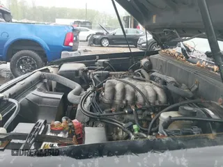2002 Toyota Tundra SR5 с VIN 5TBRN34132S222649, выставлен на аукционе IAAI как лот 42242992 с пробегом 209 536 миль миль и . История ставок и продаж доступна на DreamBid. Изображение 12.