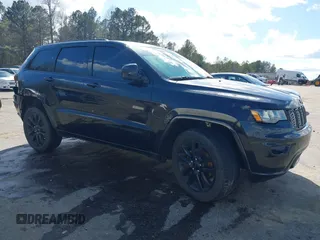 2017 Jeep Grand Cherokee Laredo with VIN 1C4RJFAG2HC892216, listed as a IAAI auction lot 41721721 with 89,057 mi miles and . Bid and sale history available at DreamBid. Image 1.