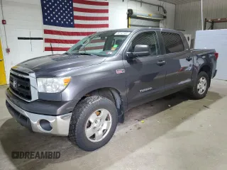 2011 Toyota Tundra z VIN 5TFDY5F11BX196838, wystawiony jako Copart lot #58742185 z przebiegiem 159 255 mil mil oraz Szkoda całkowita • Salvage title. Historia ofert i sprzedaży dostępna na DreamBid. Obrazek 1.