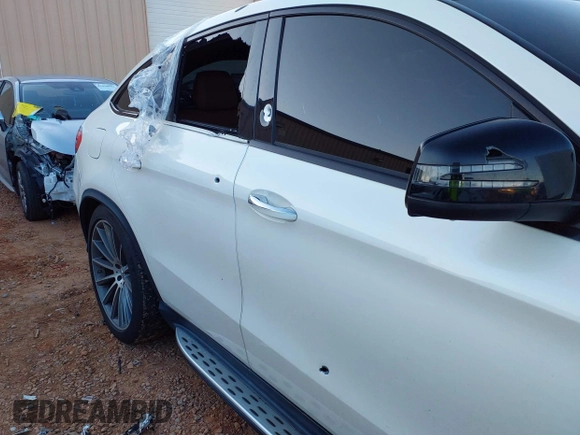 2019 Mercedes-Benz GLE 43 AMG with VIN 4JGED6EB6KA152946, listed as a IAAI auction lot 41453154 with 77,887 mi miles and . Bid and sale history available at DreamBid. Image 6.