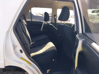 2019 Toyota 4Runner SR5 with VIN JTEZU5JR4K5193177, listed as a IAAI auction lot 41630718 with 136,381 mi miles. Bid and sale history available at carsss.com. Image 8.