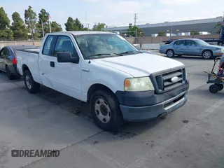 2006 Ford F-150 XLT with VIN 1FTPX125X6KD32131, listed as a IAAI auction lot 42450582 with 259,423 mi miles and . Bid and sale history available at DreamBid. Image 1.