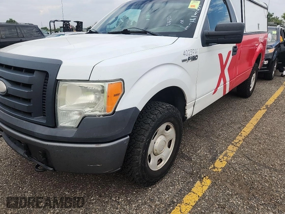 2009 Ford F-150 XL z VIN 1FTPF14V59KA70992, wystawiony jako IAAI lot #42737715 z przebiegiem 257 210 mil mil oraz . Historia ofert i sprzedaży dostępna na DreamBid. Obrazek 3.