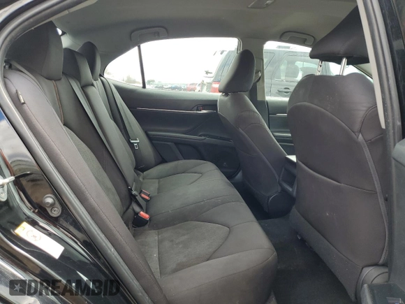 2019 Toyota Camry LE with VIN 4T1B11HK2KU171616, listed as a Copart auction lot 54007115 with 123,285 mi miles and Clean Title. Bid and sale history available at carsss.com. Image 10.