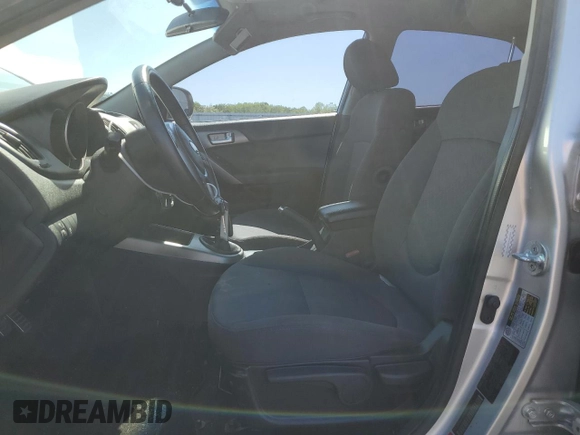 2010 Kia Forte SX с VIN KNAFW4A32A5054166, выставлен на аукционе Copart как лот 54327235 с пробегом 112 370 миль миль и Чистый • Clean title. История ставок и продаж доступна на DreamBid. Изображение 7.