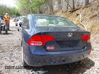 2008 Honda Civic LX with VIN 1HGFA165X8L067670, listed as a IAAI auction lot 42208641 with 188,328 mi miles and . Bid and sale history available at DreamBid. Image 15.