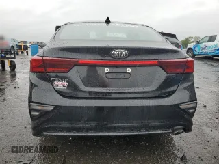2019 Kia Forte LXS z VIN 3KPF24AD0KE099233, wystawiony jako Copart lot #58150015 z przebiegiem 54 384 mil mil oraz Szkoda całkowita • Salvage title. Historia ofert i sprzedaży dostępna na DreamBid. Obrazek 6.