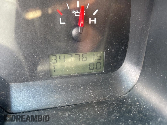 2007 Ford F-150 XL с VIN 1FTRF12W47KB40354, выставлен на аукционе Copart как лот 56391315 с пробегом 347 761 миль миль и Чистый • Clean title. История ставок и продаж доступна на DreamBid. Изображение 8.