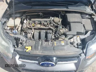 2014 Ford Focus Titanium with VIN 1FADP3J21EL299718, listed as a IAAI auction lot 41788080 with 91,748 mi miles. Bid and sale history available at carsss.com. Image 10.