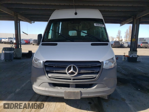 2021 Mercedes-Benz Sprinter Cargo with VIN W1W70BGY3MT072289, listed as a Copart auction lot 46983835 with 17,800 mi miles and Salvage Title. Bid and sale history available at carsss.com. Image 5.