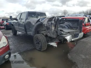 2016 Ram 2500 Laramie z VIN 3C6UR5KL8GG152276, wystawiony jako Copart lot #45340015 z przebiegiem 152 939 mil mil oraz Szkoda całkowita • Salvage title. Historia ofert i sprzedaży dostępna na DreamBid. Obrazek 2.