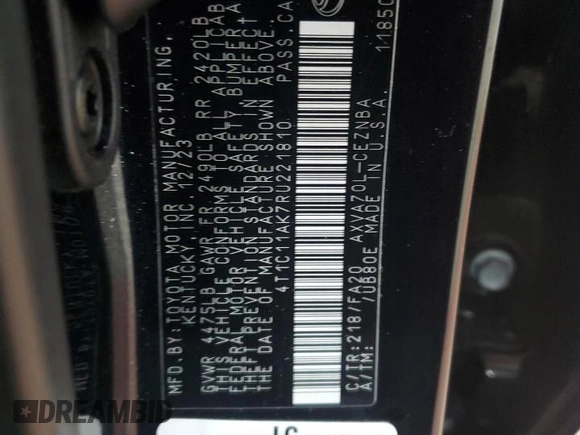 2024 Toyota Camry LE z VIN 4T1C11AK7RU221810, wystawiony jako Copart lot #57886175 z przebiegiem 31 492 mil mil oraz Czysty tytuł • Clean title. Historia ofert i sprzedaży dostępna na DreamBid. Obrazek 13.