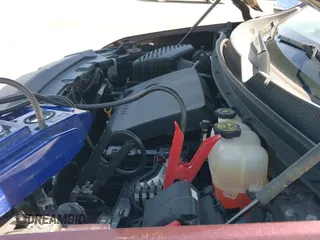 2018 Chevrolet Traverse LT Cloth z VIN 1GNEVGKW9JJ160415, wystawiony jako IAAI lot #42157331 z przebiegiem 101 144 mil mil oraz . Historia ofert i sprzedaży dostępna na DreamBid. Obrazek 21.