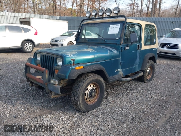 1995 Jeep Wrangler S with VIN 1J4FY19P5SP243137, listed as a IAAI auction lot 41787400 with 136,565 mi miles. Bid and sale history available at carsss.com. Image 2.