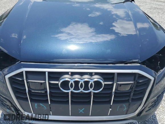 2023 Audi Q7 Prestige with VIN WA1VXBF75PD022526, listed as a Copart auction lot 61075745 with 18,307 mi miles and Salvage title. Bid and sale history available at DreamBid. Image 12.
