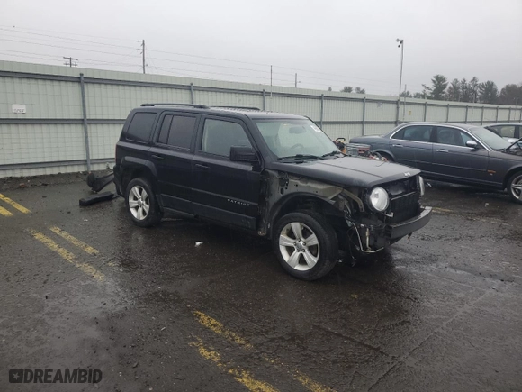 2016 Jeep Patriot High Altitude Edition with VIN 1C4NJRFB5GD532170, listed as a Copart auction lot 49889125 with 116,832 mi miles and Salvage Title. Bid and sale history available at carsss.com. Image 4.